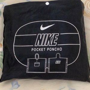 Nike Pocket Poncho Adult Rain Jacket. One Size Fits All. New, Never Used!